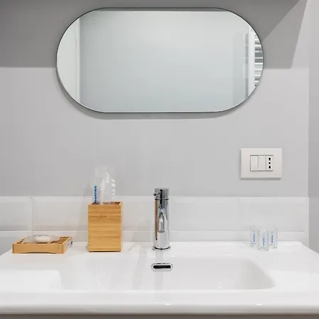 Apartment Easyhomes - Botta Milan