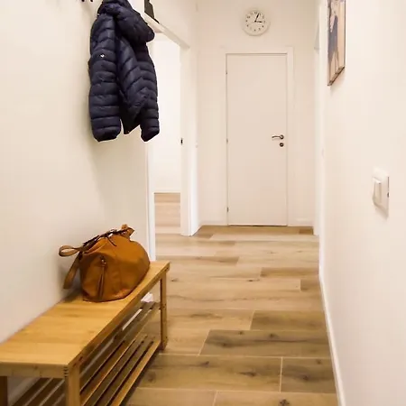 Primaticcio 6 Апартаменты *