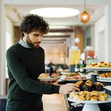 Szálloda Sheraton Diana Majestic 4*