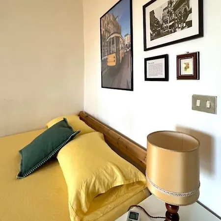 Apartment Luminous Studio @ Navigli - Tram Theme