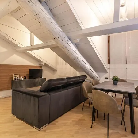 Apartment Brera Flat Near Duomo *
