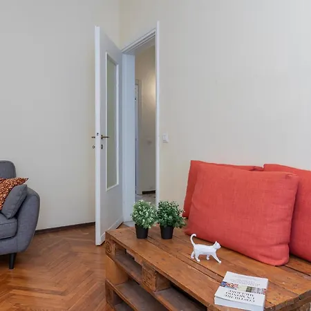 Appartamento Renovated Close To Station Ponte Seveso 42 Milano