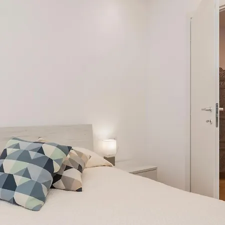 Apartment Center - Porta Romana Milan