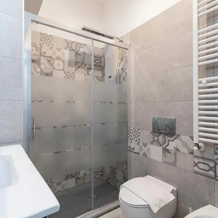 I Host - Fra Bartolomeo 16 Apartament *