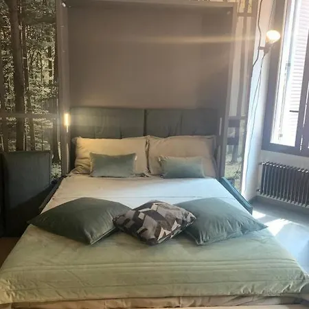 New Stylish Studio With Terrace, In Porta Venezia Apartamento