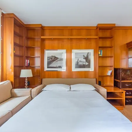 Cozy Apt - Corso Vercelli & Conciliazione M1 Apartment Milan
