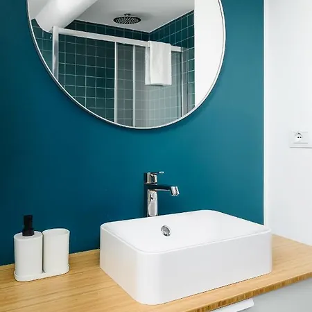 Design Attic Porta Venezia 65m2 - Self Check-in Apartment Milan