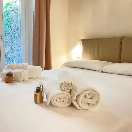 Brera-centro Nuovo Con Cortile Privato Апартаменты