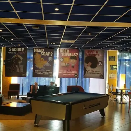 Vandrarhem New Generation Chic Sempione