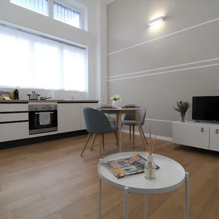 Navigli - Very Chic * Милан