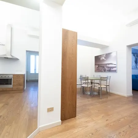 Porta Venezia Elegant Penthouse With Terrace