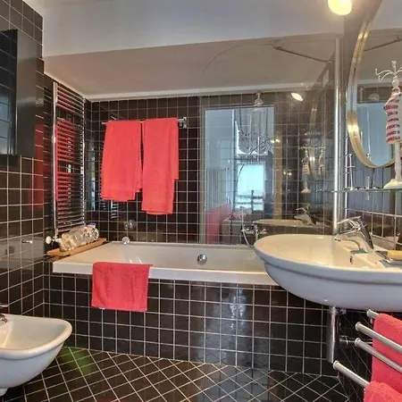 Design Loft - 5 Mins From Fondazione Prada Apartamento