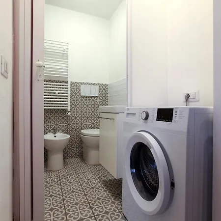 V.le Certosa Comfy Studio! ミラノ