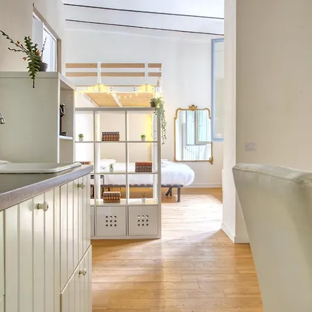 Hostmate - - Farini - Isola