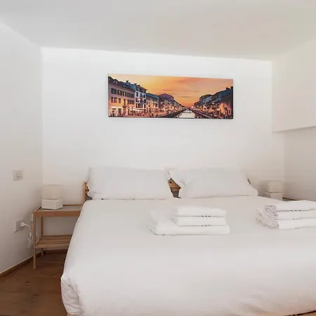 Apartment Youhosty - Caviglia 5 Milan