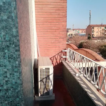 Viale Monza Gorla M1 ミラノ