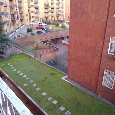 Viale Monza Gorla M1 アパート