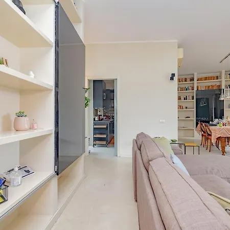 Apartment Duomo - Attico Con Terrazzo Nel Cuore Di Milan
