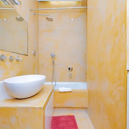 Duomo - Attico Con Terrazzo Nel Cuore Di * Milán