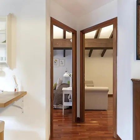 4 Bd In Tre Torri Milán