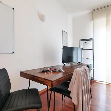 Contempora - Lanino 11 Апартаменты Милан