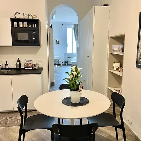 Glamour Liberty Sabotino38