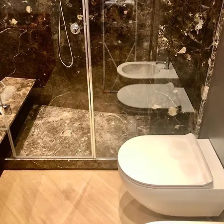 Fifty Eight Cerva Apartment Milan