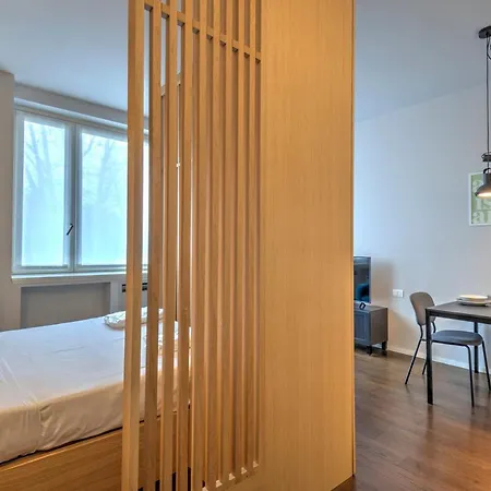 V. Veneto - Porta Venezia - Centro Apartment