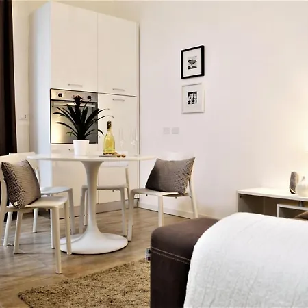 Easylife - Caloroso Bilocale Con Spazio Esterno In Zona Nolo *
