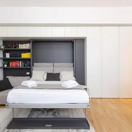 Design - Spadolini, Campus Bocconi Apartment