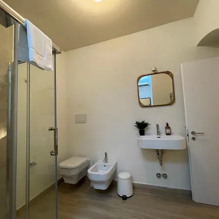Brera-centro Nuovo Con Cortile Privato * Milan