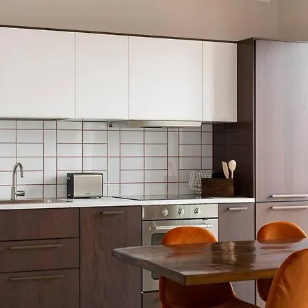 Blue & Orange House Lovely Modern * 밀라노