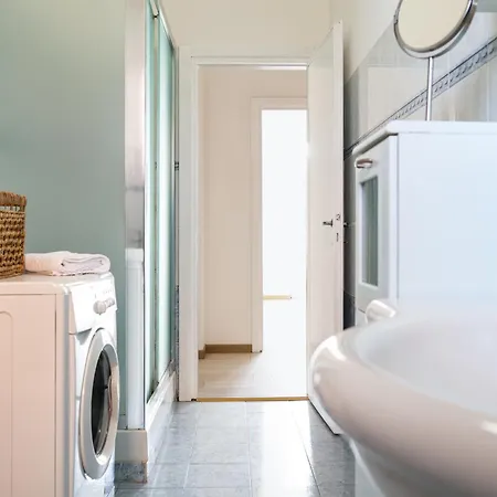 Apartament Accomodo - Mit12 Trivano Linate *