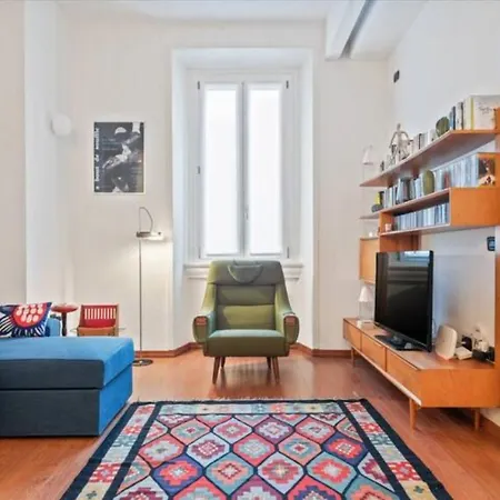 Apartment Milano-porta Romana Nearby Bagni Misteriosi *