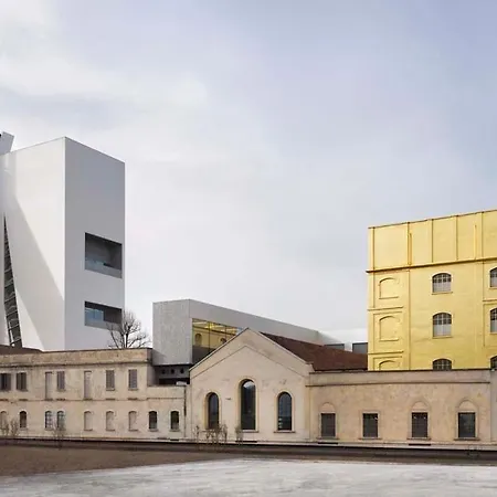 Corso Lodi * Milan