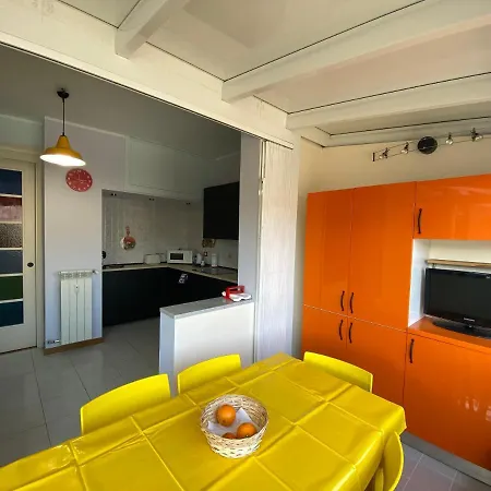 Fashion And Design - Terrace In Apartment *