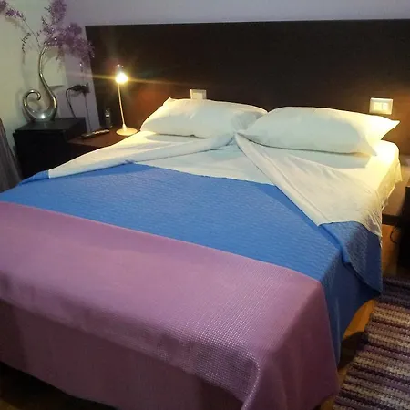 Bbmilan Bed & Breakfast 2*