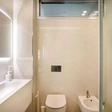 Repubblica Lux Милан