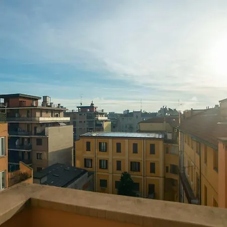 Repubblica Lux * Μιλάνο