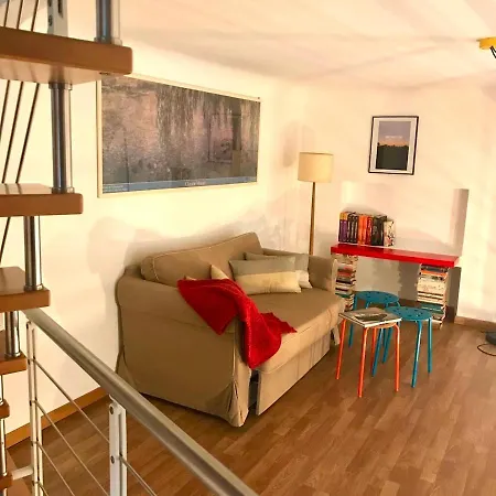 Collection: Naviglio Martesana Apartment