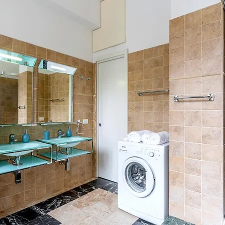 Apartment S. Ambrogio Square Milan