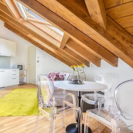 Massari Apartmán *