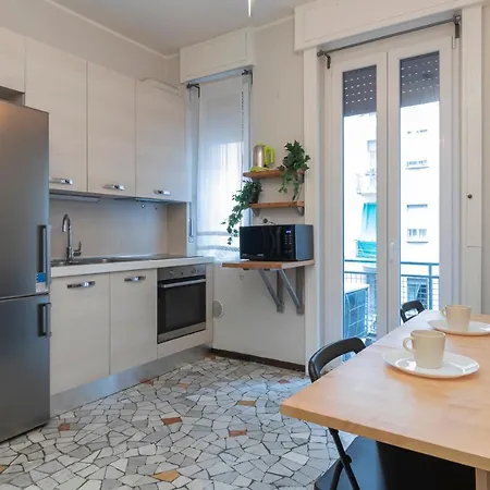 Renovated Close To Station Ponte Seveso 42 Appartamento *