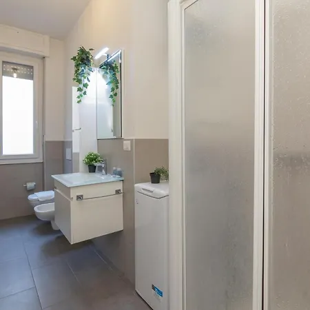 Appartamento Renovated Close To Station Ponte Seveso 42 Milano