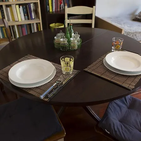 Garibaldi Apartment