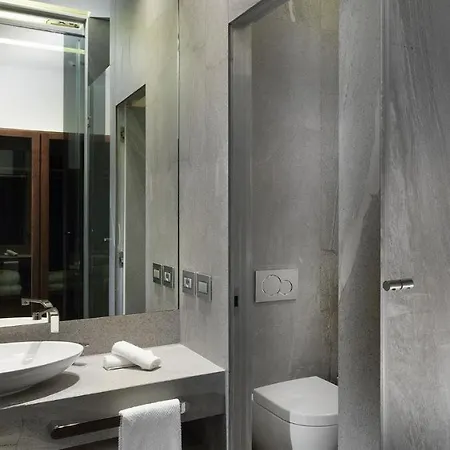The Glamore Duomo Hotel