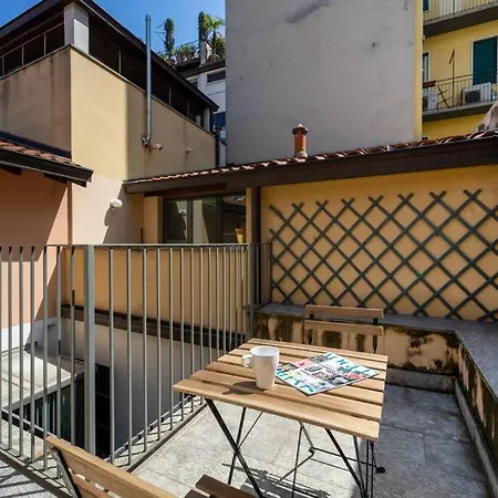 Napoleone's Nest - Elegant And Apartamento