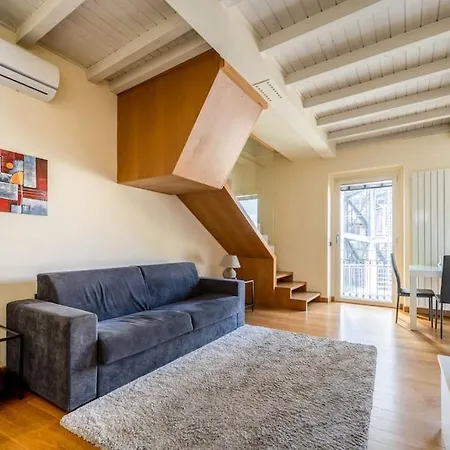Napoleone's Nest - Elegant And Apartamento