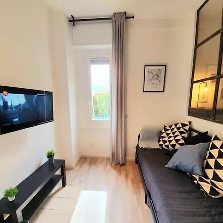 شقة Casa Della Ripa - Sui Navigli!