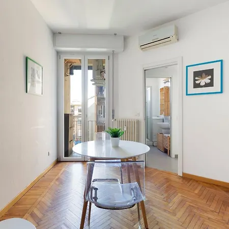 Savona District Comfy X3 * Milan